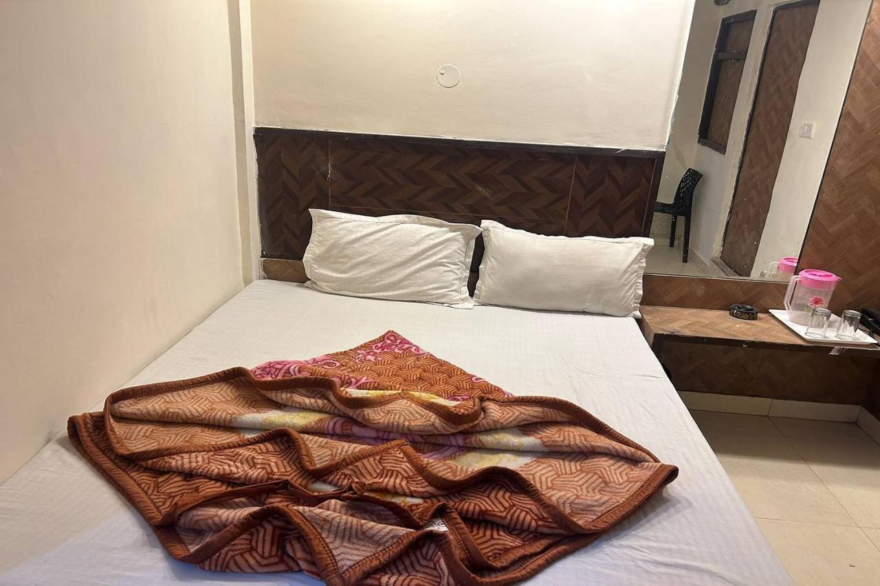 Shree Lodge Near New Delhi Railway Station, Paharganj Zewnętrze zdjęcie